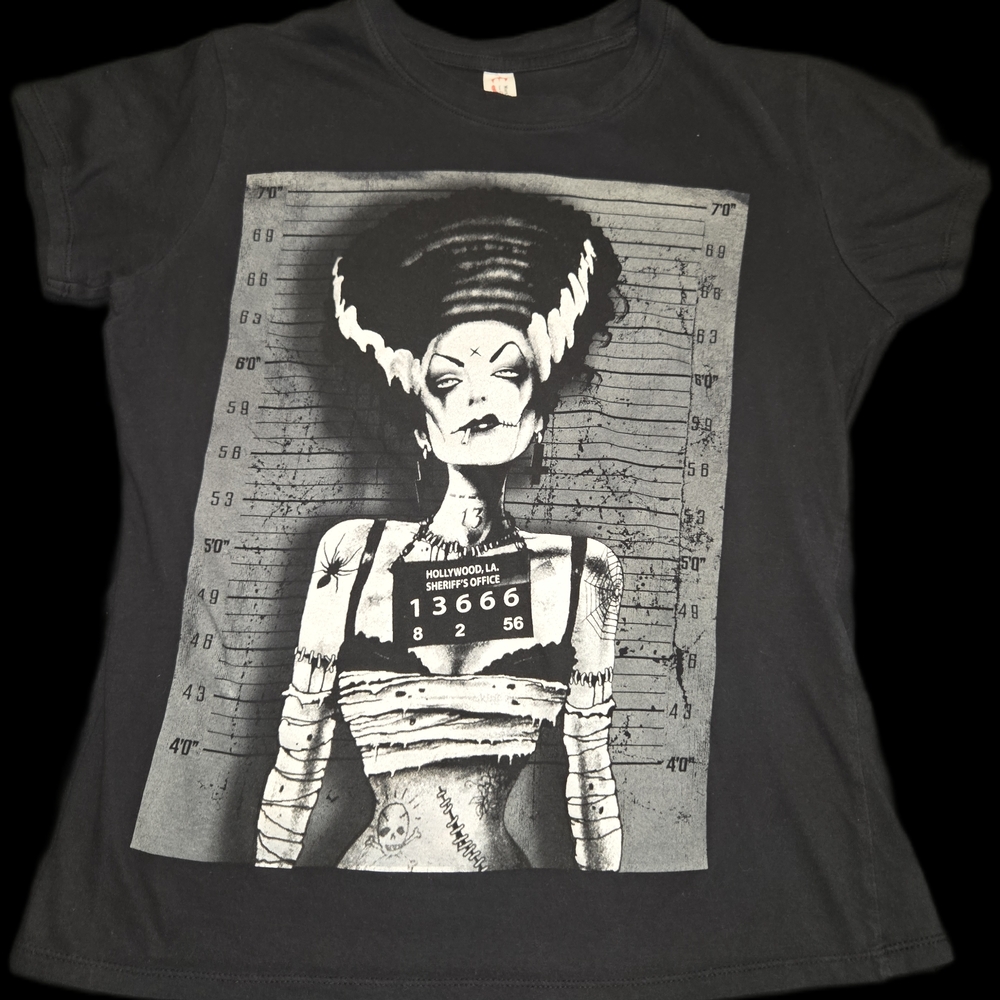 The Brides Mugshot Tee/ 🎈5 For $30